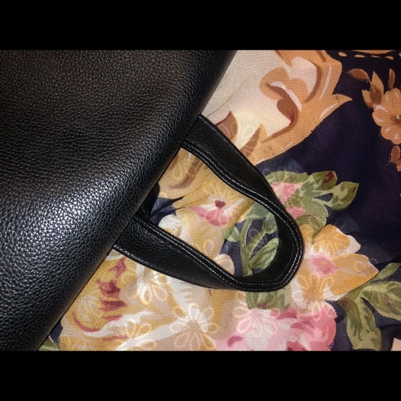 VS Leather Backpack - Picture 8 of 8